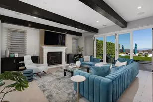 18338 Avenida Apice, Rancho Santa Fe, CA 92067 - Photo 2