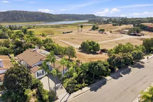 1745 Hummingbird Rd, Carlsbad, CA 92011 - Photo 66