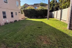 333 Beech Ave, Carlsbad, CA 92008 - Photo 2