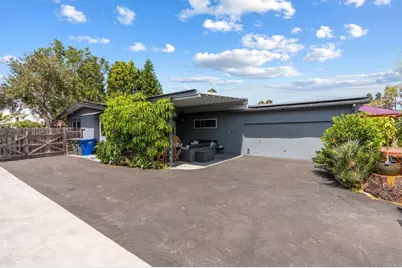 939 Ocean View Avenue, Encinitas, CA 92024 - Photo 36