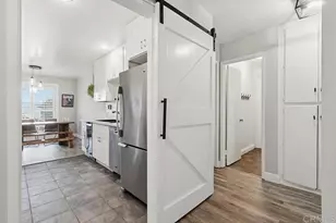 2306 Altisma Way, Carlsbad, CA 92009 - Photo 8