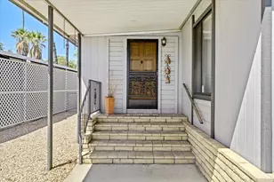 1300 W Menlo Ave, Hemet, CA 92543 - Photo 12