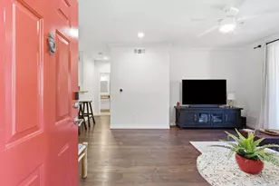 3845 Elijah Ct, San Diego, CA 92130 - Photo 2