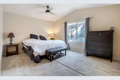 26030 Fox Run Ct, Murrieta, CA 92563 - Photo 28