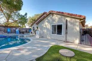 26030 Fox Run Ct, Murrieta, CA 92563 - Photo 38