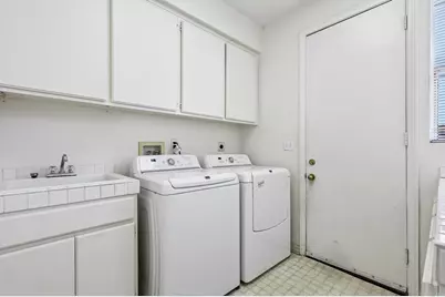 638 Cantara Lane, Vista, CA 92081 - Photo 34
