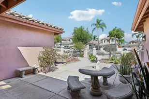 638 Cantara Ln, Vista, CA 92081 - Photo 8