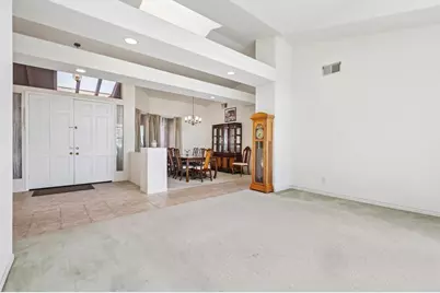 638 Cantara Lane, Vista, CA 92081 - Photo 10