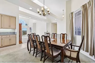 638 Cantara Lane, Vista, CA 92081 - Photo 18