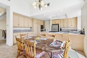 638 Cantara Ln, Vista, CA 92081 - Photo 22