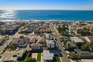 245 Hemlock Ave, Carlsbad, CA 92008 - Photo 2