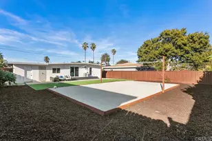 245 Hemlock Ave, Carlsbad, CA 92008 - Photo 30