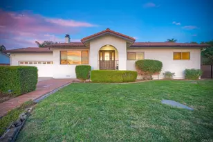 2185 Hawley Dr, Vista, CA 92084 - Photo 2