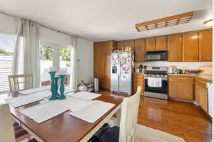874 Marigold Ct, Carlsbad, CA 92011 - Photo 16