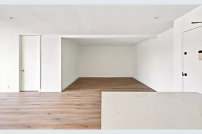 727 Sapphire Street #310, San Diego, CA 92109 - Photo 28