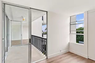 727 Sapphire St, San Diego, CA 92109 - Photo 10