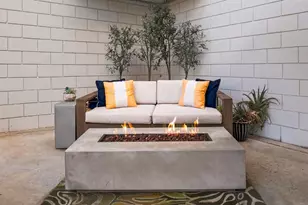 727 Sapphire St, San Diego, CA 92109 - Photo 16
