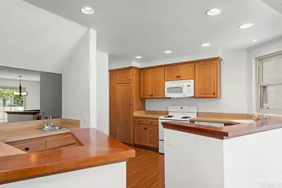 1235 River Glen Row #79, San Diego, CA 92111 - Photo 24
