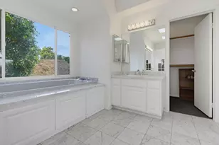 13427 Hilltop Pl, Valley Center, CA 92082 - Photo 40