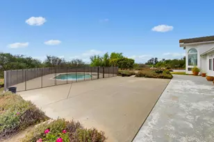 13427 Hilltop Pl, Valley Center, CA 92082 - Photo 54