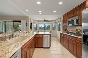 2313 Eucalyptus Ave, Escondido, CA 92029 - Photo 12