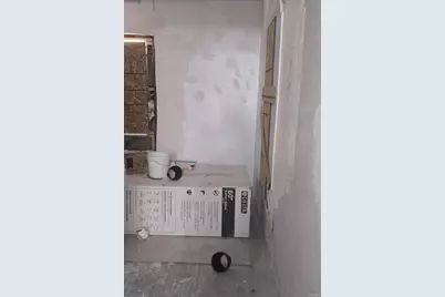 144 S Kenmore Avenue, Los Angeles, CA 90004 - Photo 32