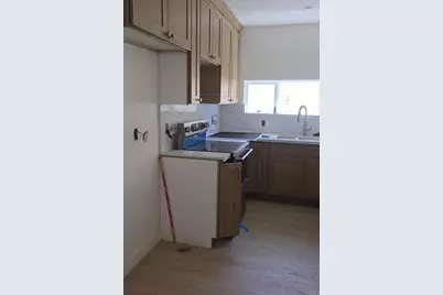 144 S Kenmore Avenue, Los Angeles, CA 90004 - Photo 20