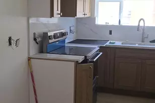 144 S Kenmore Ave, Los Angeles, CA 90004 - Photo 20