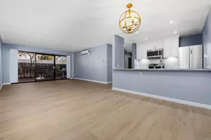8324 Regents Rd, San Diego, CA 92122 - Photo 2