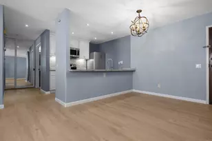 8324 Regents Rd, San Diego, CA 92122 - Photo 14