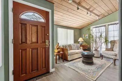 1556 Via Rancho Parkway, Escondido, CA 92029 - Photo 6