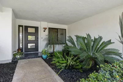 3855 Via Reposo, Rancho Santa Fe, CA 92091 - Photo 2