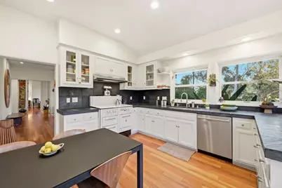 1751 Eolus Avenue, Encinitas, CA 92024 - Photo 10