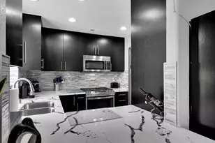 3587 Cameo Dr, Oceanside, CA 92056 - Photo 8