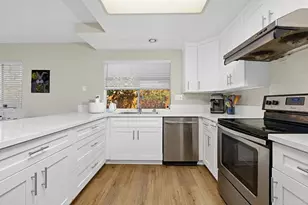 8770 Rideabout Ln, San Diego, CA 92129 - Photo 4