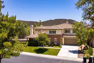 27002 Red Maple, Murrieta, CA 92562 - Photo 2