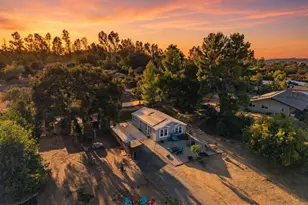17472 Kaymeg Wy, Ramona, CA 92065 - Photo 2