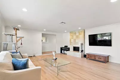 3056 Overhill Drive, Vista, CA 92084 - Photo 6