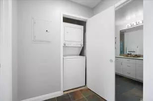 1150 J St, San Diego, CA 92101 - Photo 8