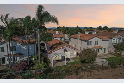 2124 Redwood Crst, Vista, CA 92081 - Photo 2