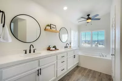 2424 Papyrus Ct., Oceanside, CA 92054 - Photo 32
