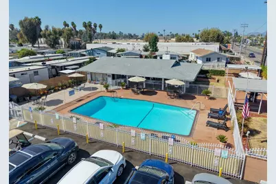 6 Biltmore Ave, Escondido, CA 92027 - Photo 22