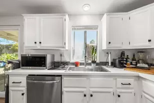 224 Astro Ct, Vista, CA 92083 - Photo 18