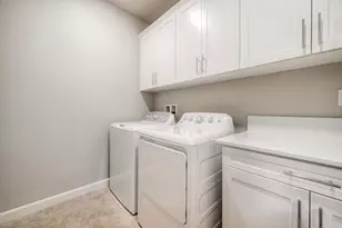 10862 Everly Way, San Diego, CA 92129 - Photo 12