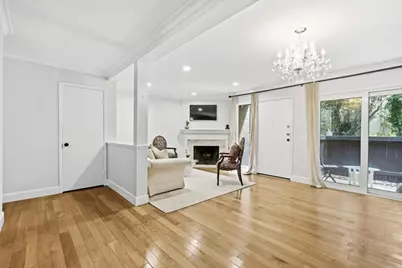 8346 Via Sonoma #D, La Jolla, CA 92037 - Photo 2