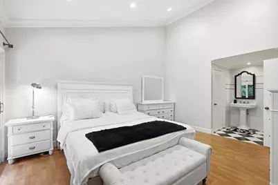 8346 Via Sonoma #D, La Jolla, CA 92037 - Photo 10