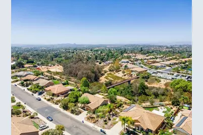 352 Tom McGuinness Jr Circle, Fallbrook, CA 92028 - Photo 46