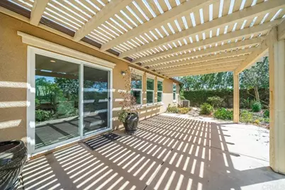 352 Tom McGuinness Jr Circle, Fallbrook, CA 92028 - Photo 4