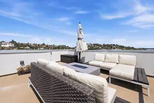 3030 Jarvis St, San Diego, CA 92106 - Photo 6