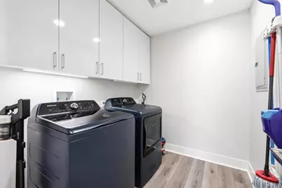 3030 Jarvis Street #7, San Diego, CA 92106 - Photo 14